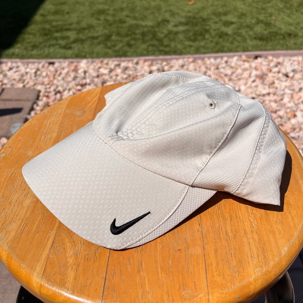 Nike running hat